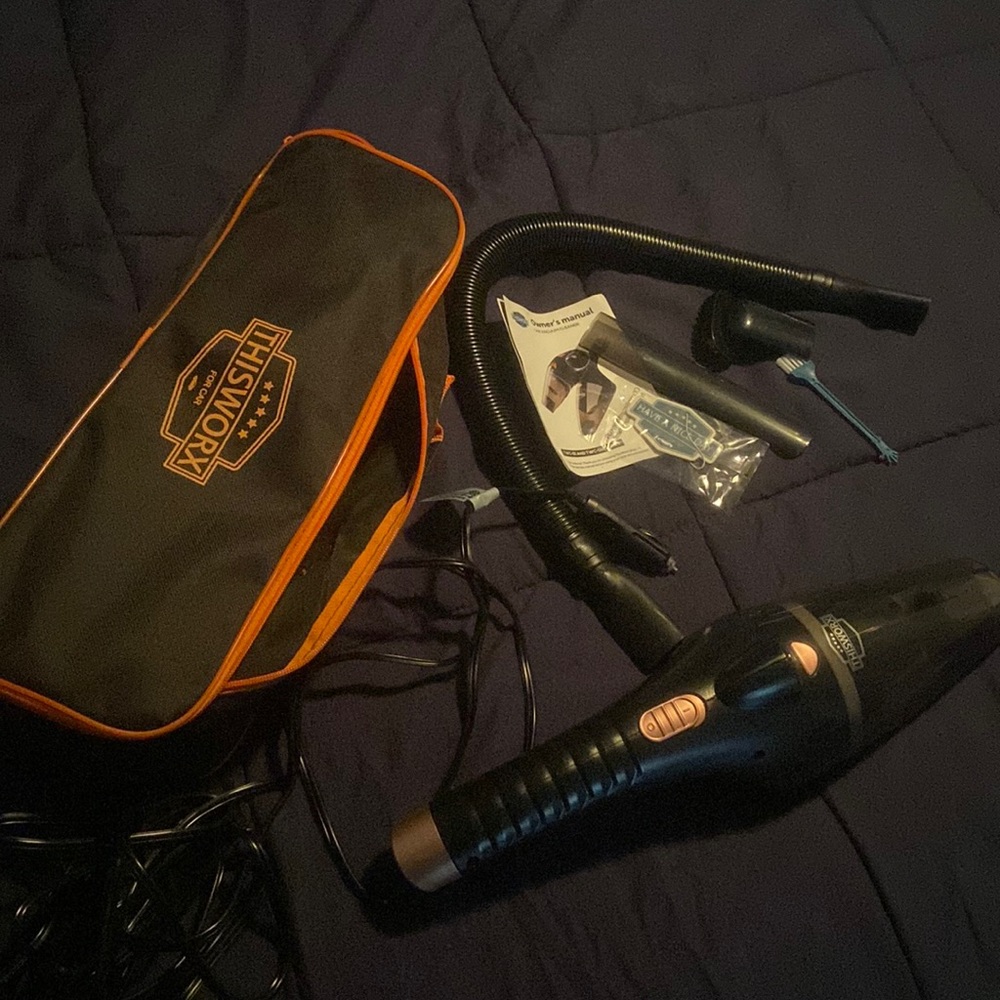 Car vacuum